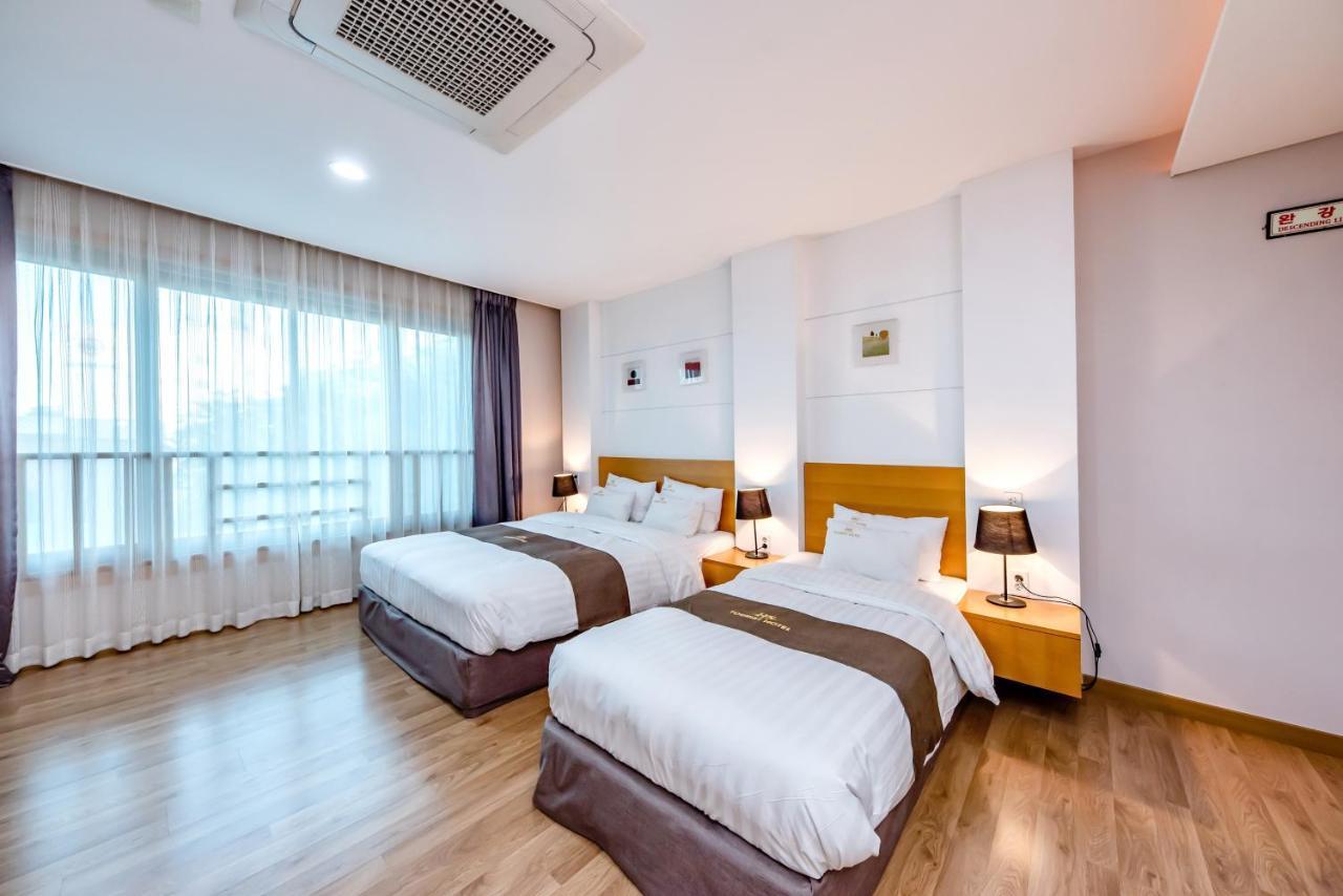 Hs Tourist Hotel Yeosu Exterior photo