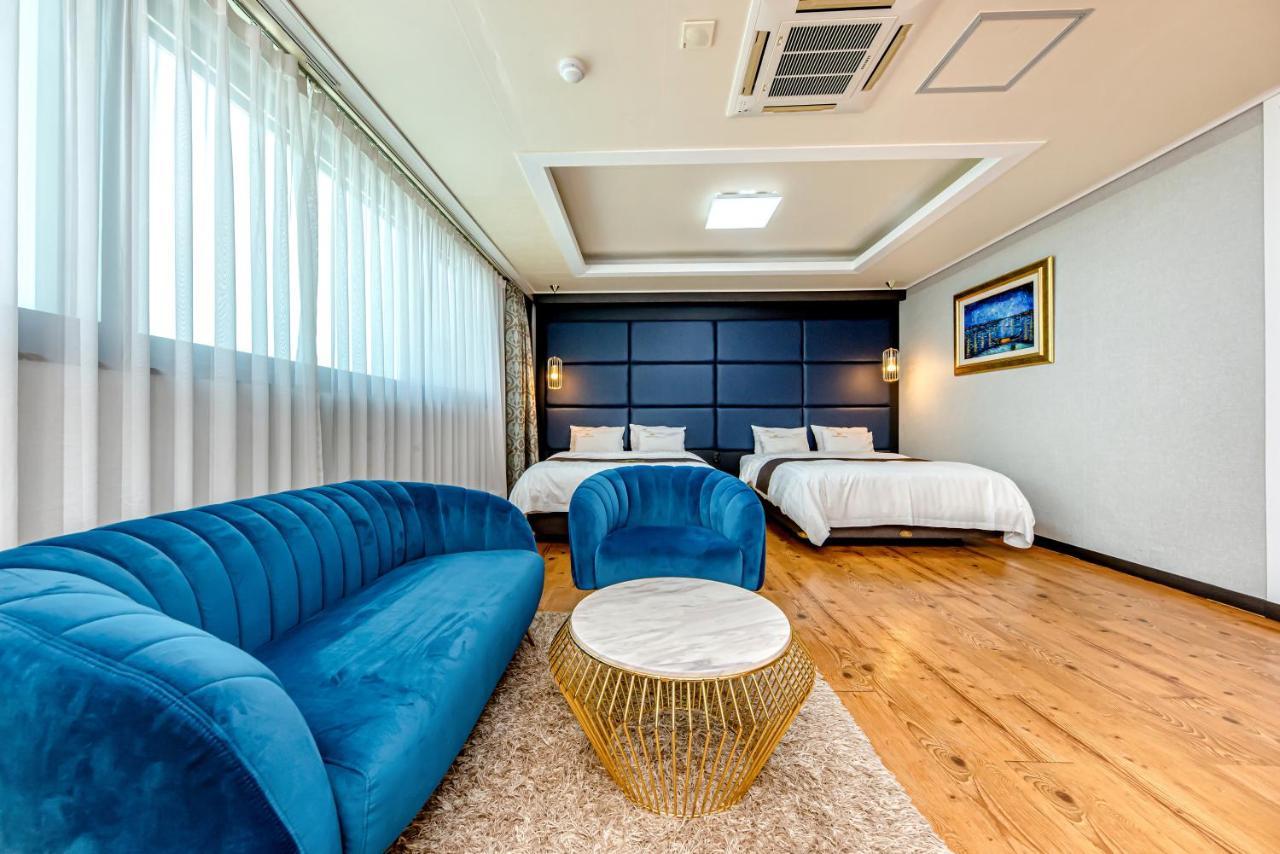 Hs Tourist Hotel Yeosu Exterior photo