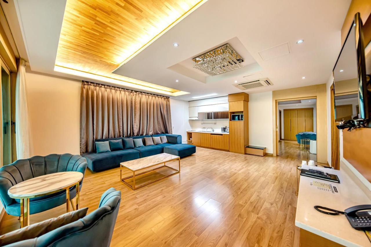Hs Tourist Hotel Yeosu Exterior photo