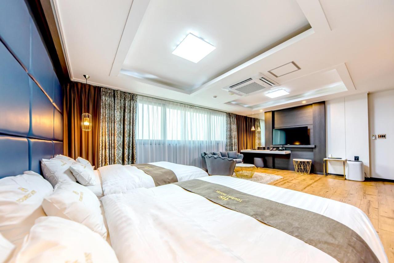 Hs Tourist Hotel Yeosu Exterior photo